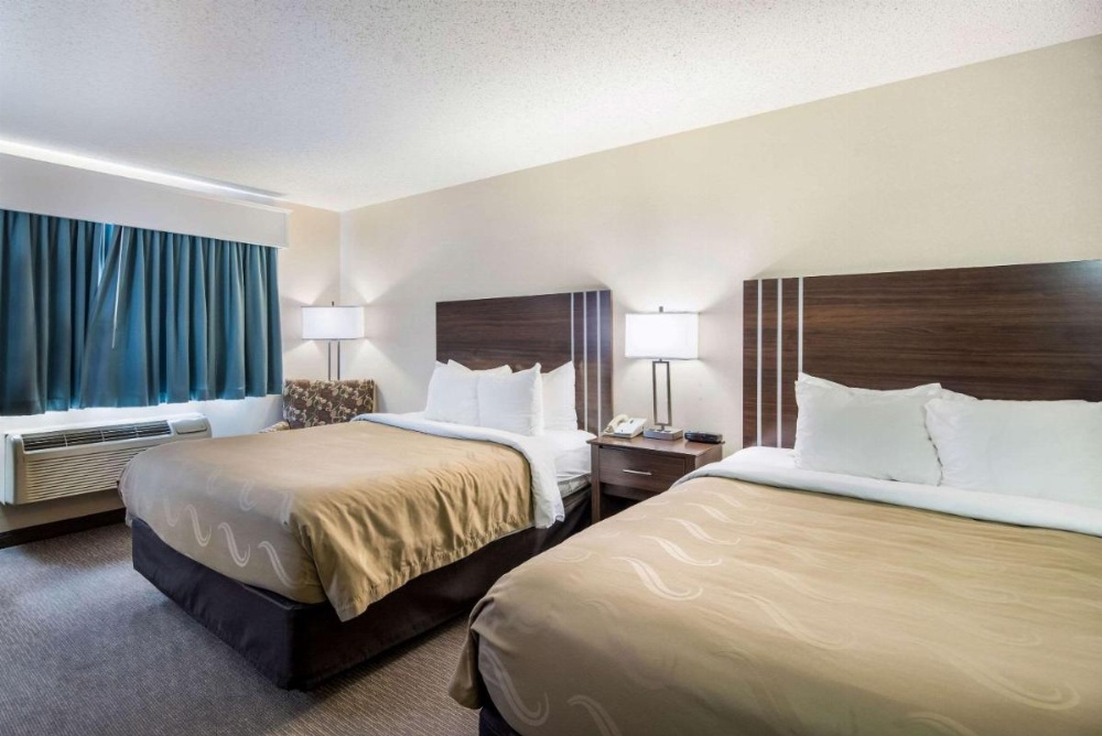 Room image 3