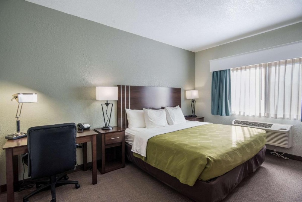 Room image 2